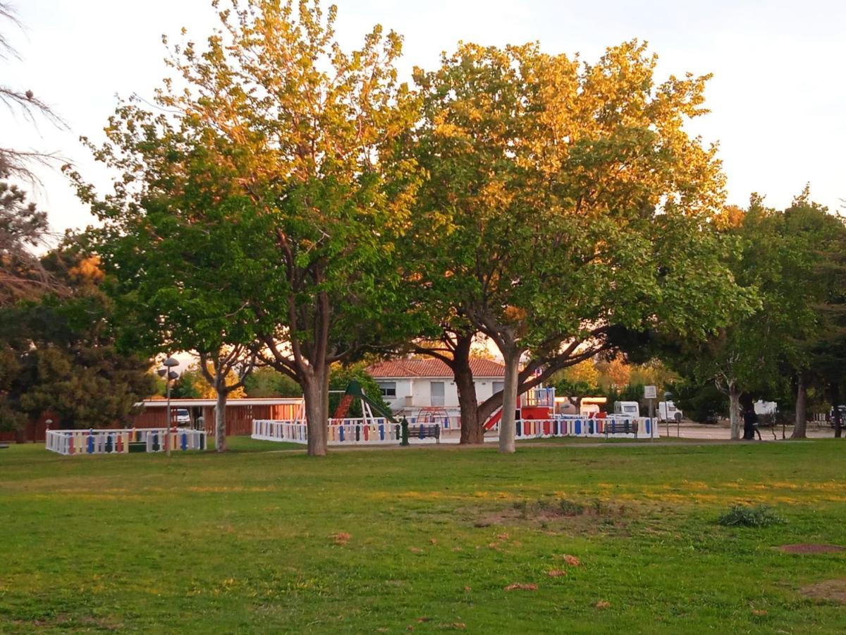 Camping Bungalows Zaragoza Camping