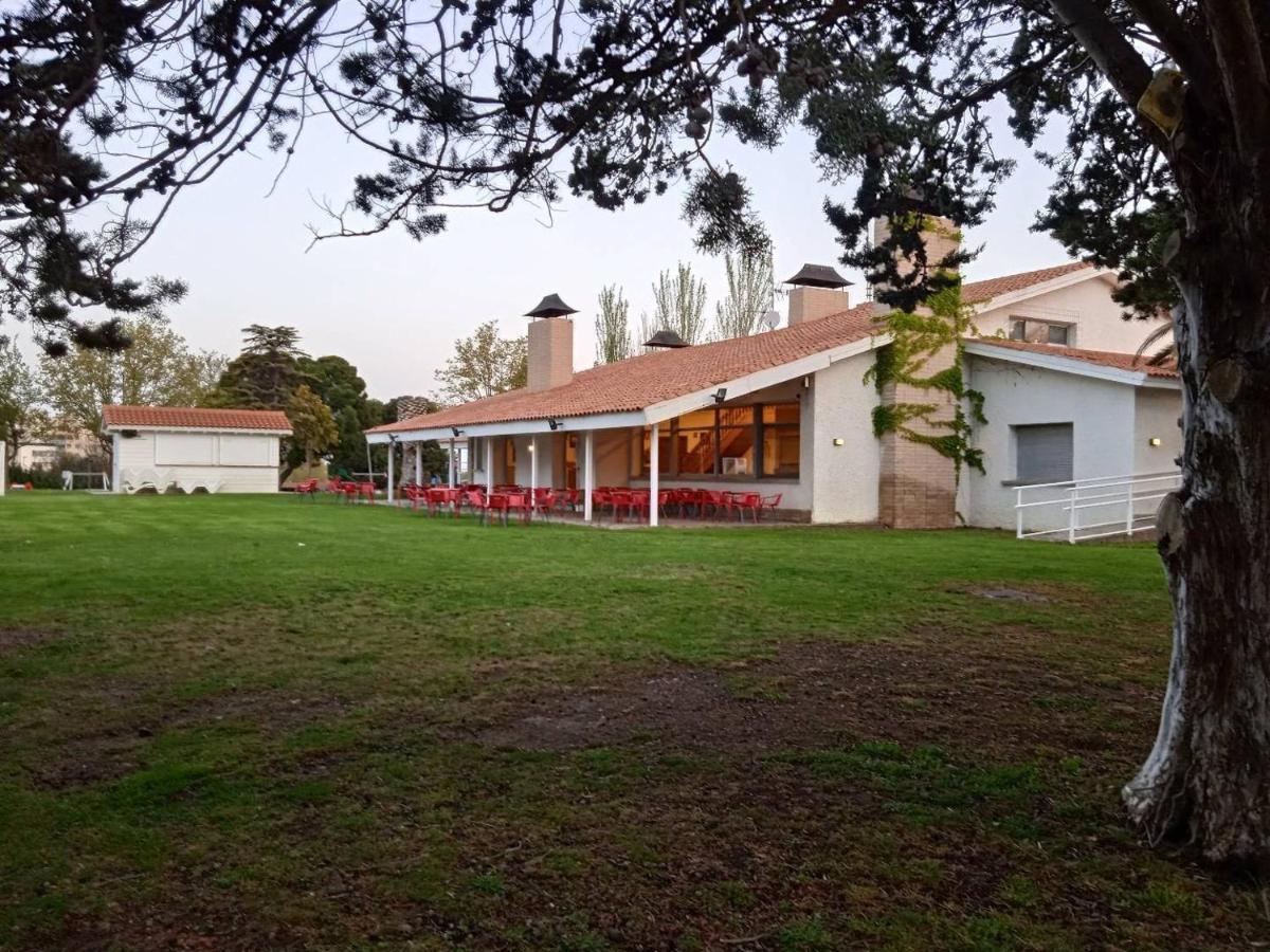 Bungalows Zaragoza Camping Saragosse